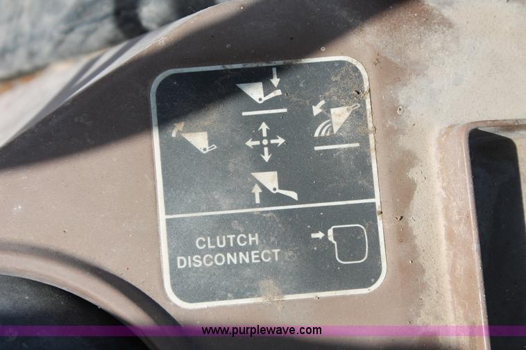 image for item I7989 1999 John Deere 310SE backhoe