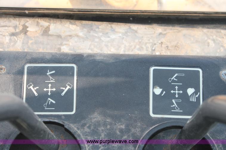 image for item I7989 1999 John Deere 310SE backhoe