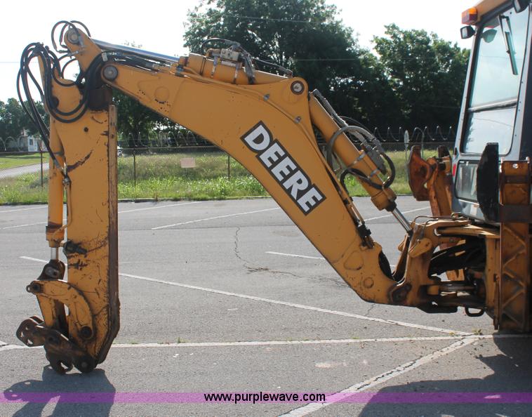 image for item I7989 1999 John Deere 310SE backhoe