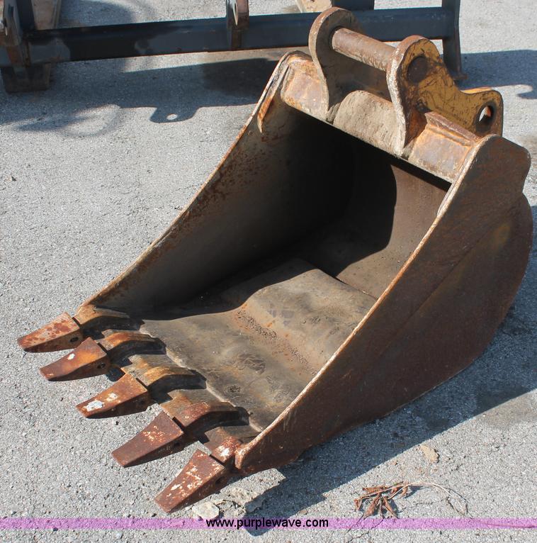 image for item I7989 1999 John Deere 310SE backhoe