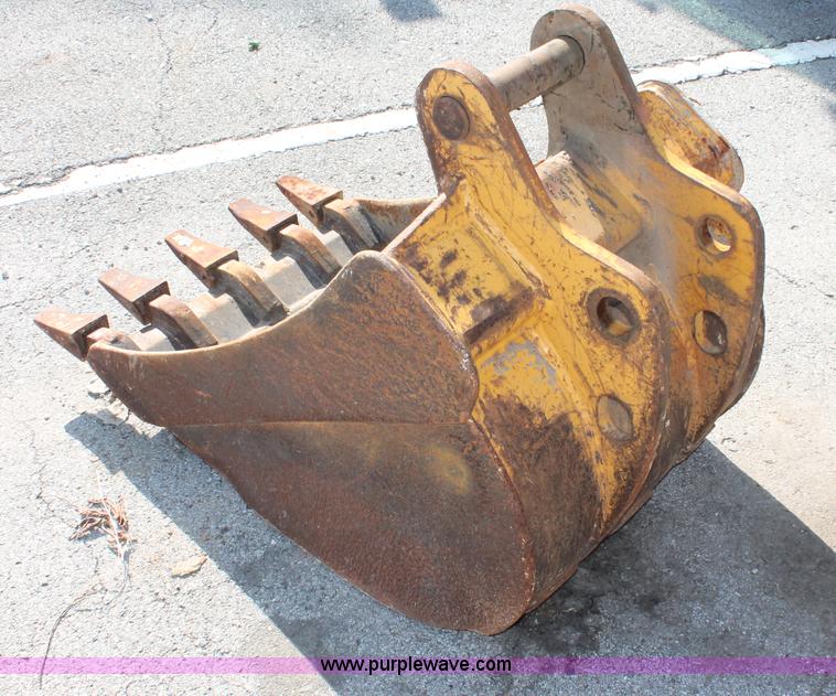 image for item I7989 1999 John Deere 310SE backhoe