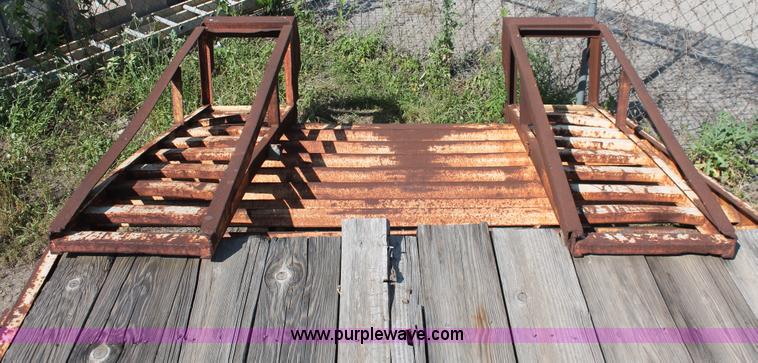 image for item I7992 1990 Starlight Equipment trailer