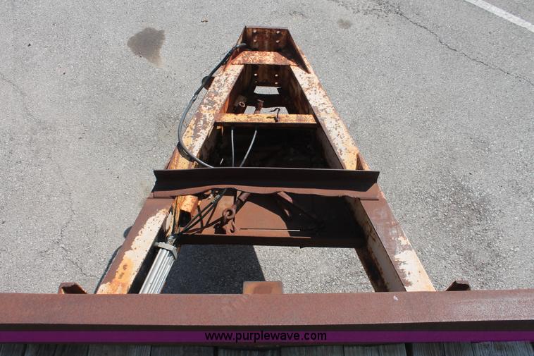 image for item I7992 1990 Starlight Equipment trailer