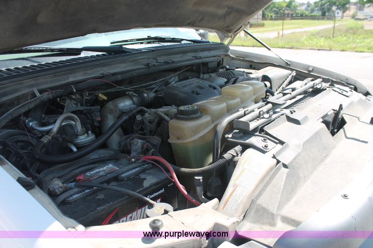 image for item I7995 1999 Ford F450 Super Duty utility truck