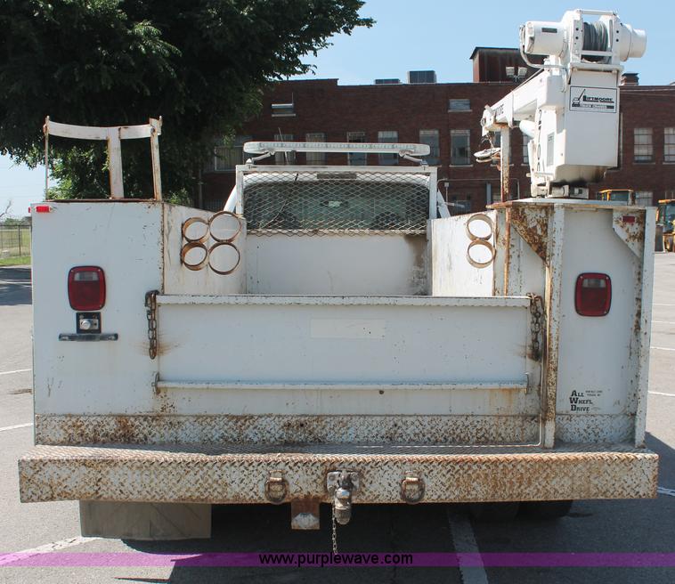 image for item I7995 1999 Ford F450 Super Duty utility truck