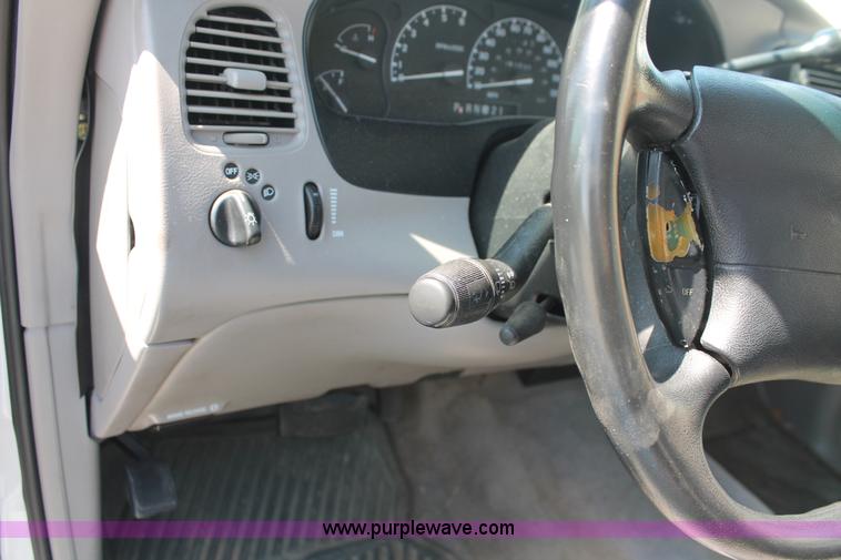 image for item I7997 1997 Ford Explorer SUV