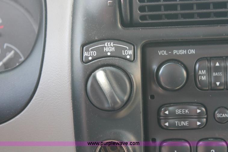 image for item I7997 1997 Ford Explorer SUV