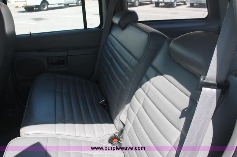 image for item I7997 1997 Ford Explorer SUV