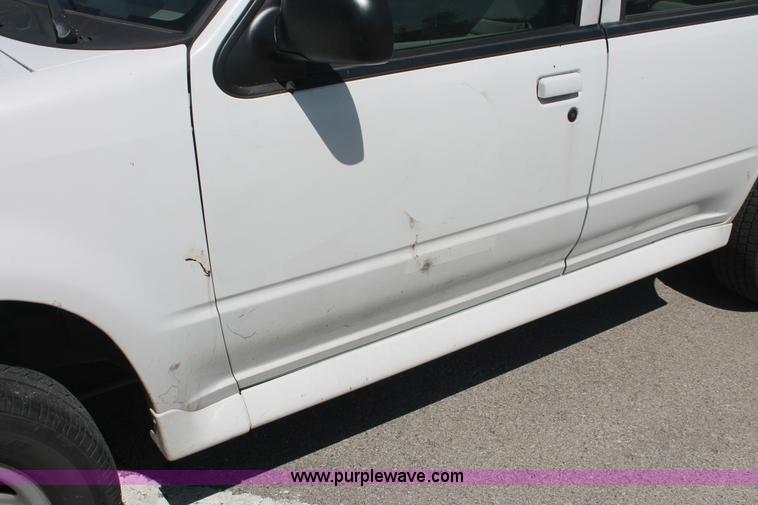 image for item I7997 1997 Ford Explorer SUV