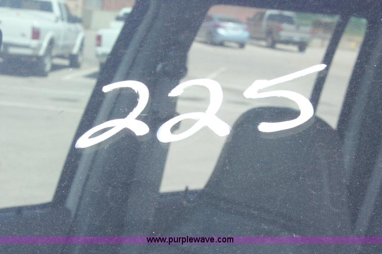 image for item I7997 1997 Ford Explorer SUV