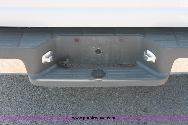 image for item I8000 2006 Ford Ranger XL SuperCab pickup truck