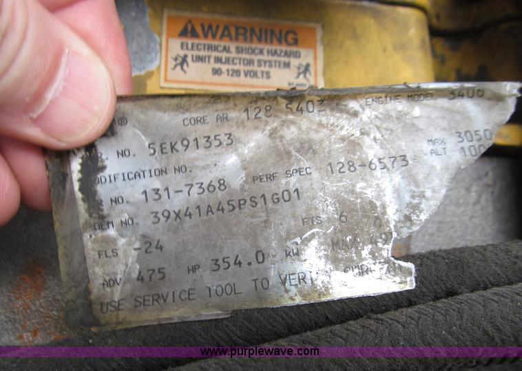 image for item D7423 1997 Kenworth T600 AeroCab semi truck