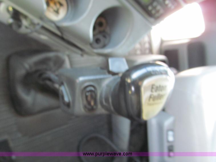 image for item F5113 2006 Freightliner Century Class ST120 semi truck