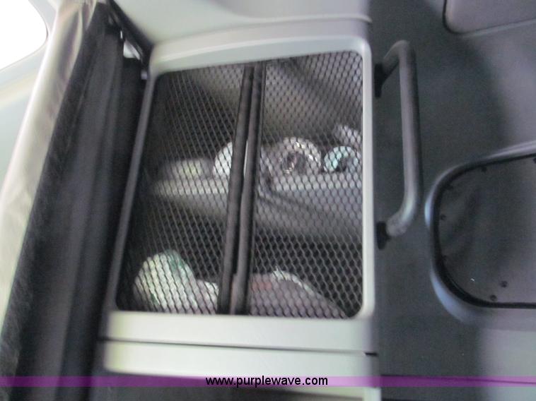 image for item F5113 2006 Freightliner Century Class ST120 semi truck