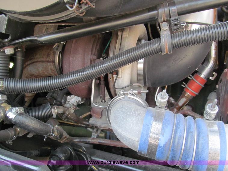 image for item F5113 2006 Freightliner Century Class ST120 semi truck