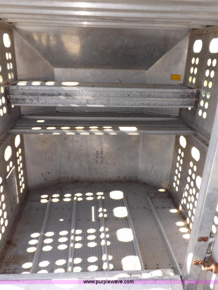 image for item F8726 1992 Merritt Gold Line livestock trailer