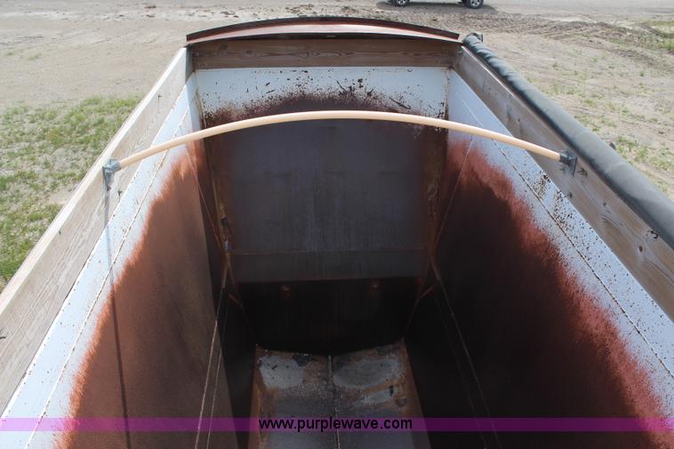 image for item G5013 2003 Construction belly dump trailer