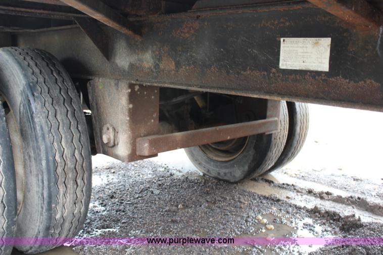 image for item G5245 1999 Wilkens 48' walking floor trailer