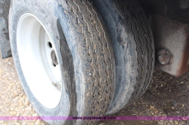 image for item G5245 1999 Wilkens 48' walking floor trailer