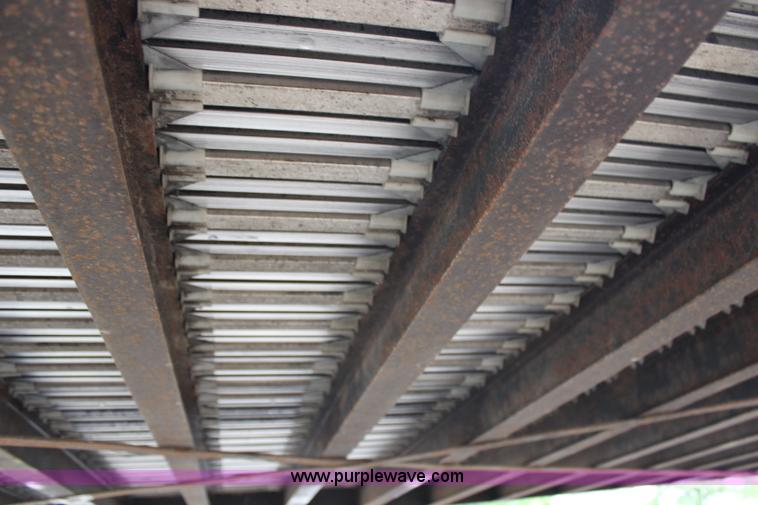 image for item G5245 1999 Wilkens 48' walking floor trailer