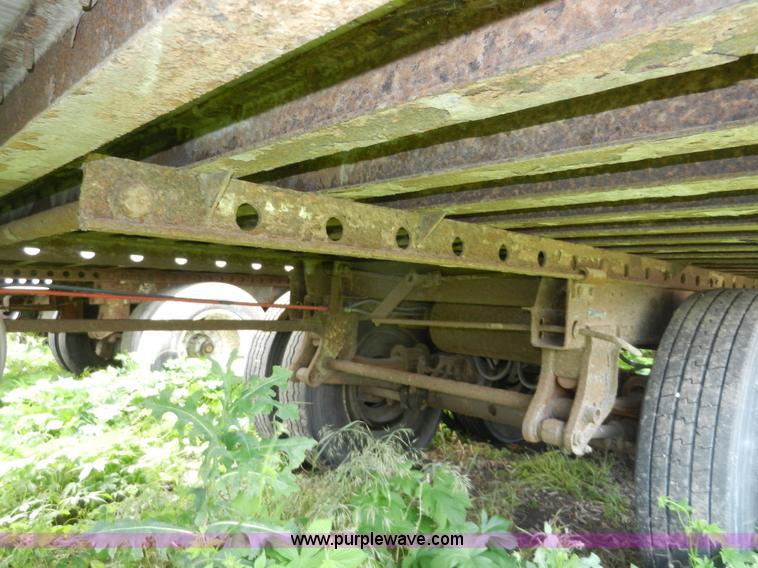 image for item H3064 1990 Strick 53' dry van trailer