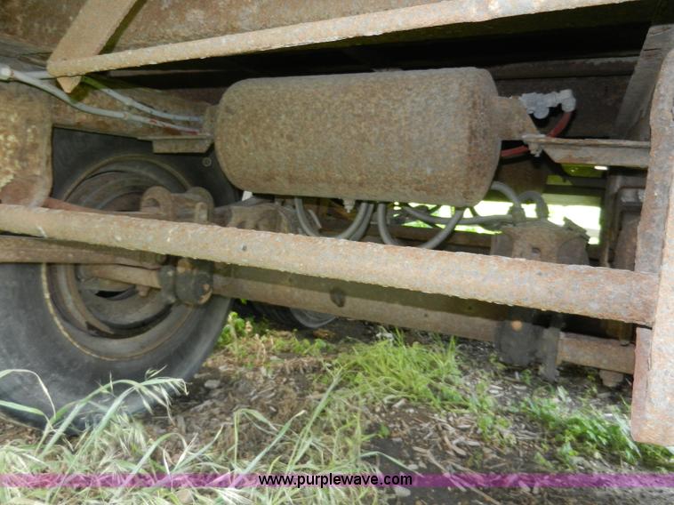 image for item H3064 1990 Strick 53' dry van trailer