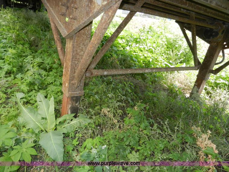 image for item H3064 1990 Strick 53' dry van trailer