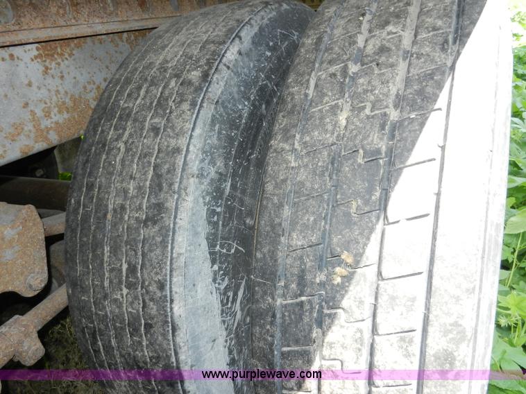 image for item H3065 1992 Stoughton 53' dry van trailer