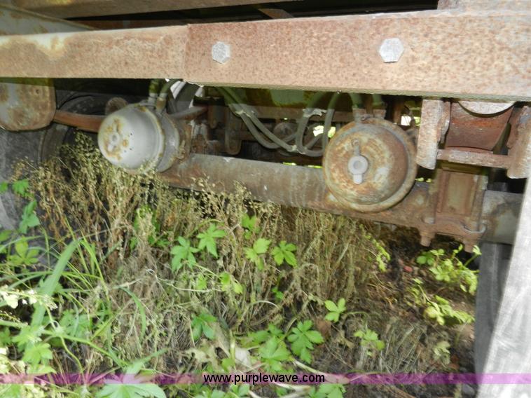 image for item H3066 1991 Pines 53' dry van trailer