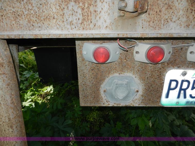 image for item H3067 1990 Wabash 53' dry van trailer