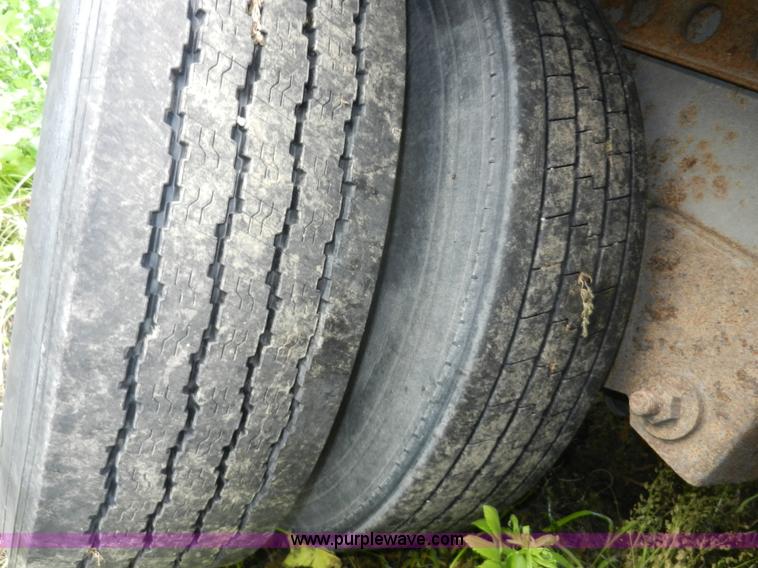 image for item H3068 1995 Wabash 53' dry van trailer