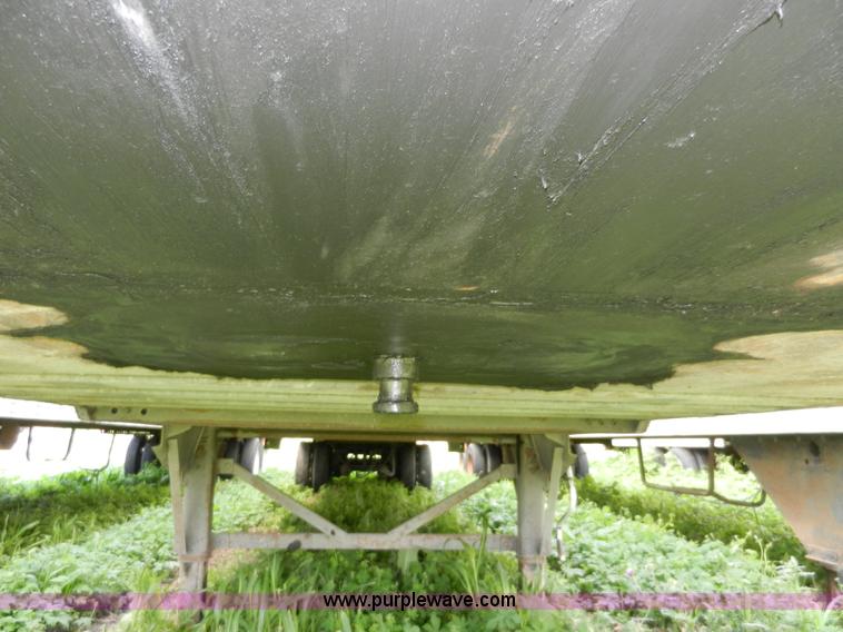 image for item H3070 2002 Wabash 53' dry van trailer