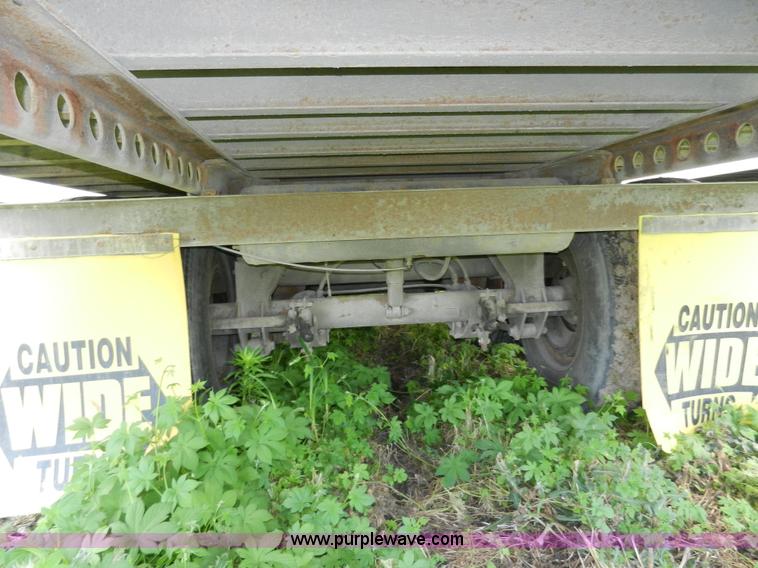 image for item H3070 2002 Wabash 53' dry van trailer