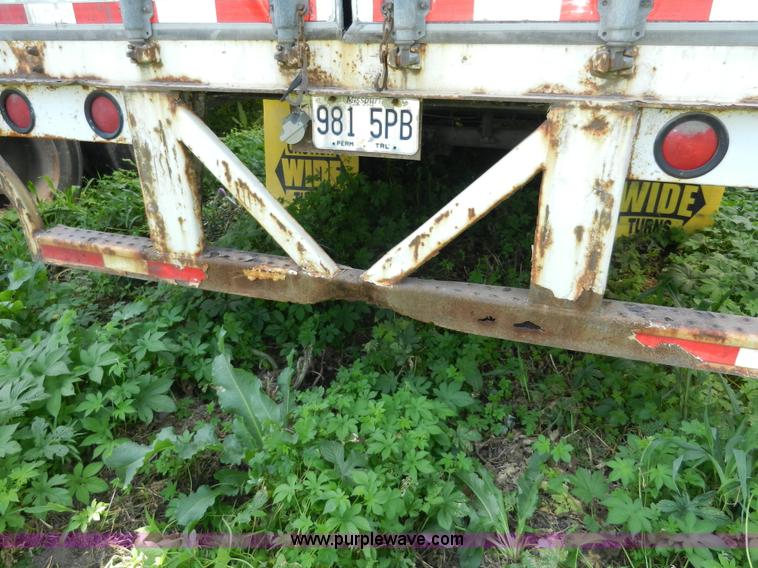 image for item H3070 2002 Wabash 53' dry van trailer
