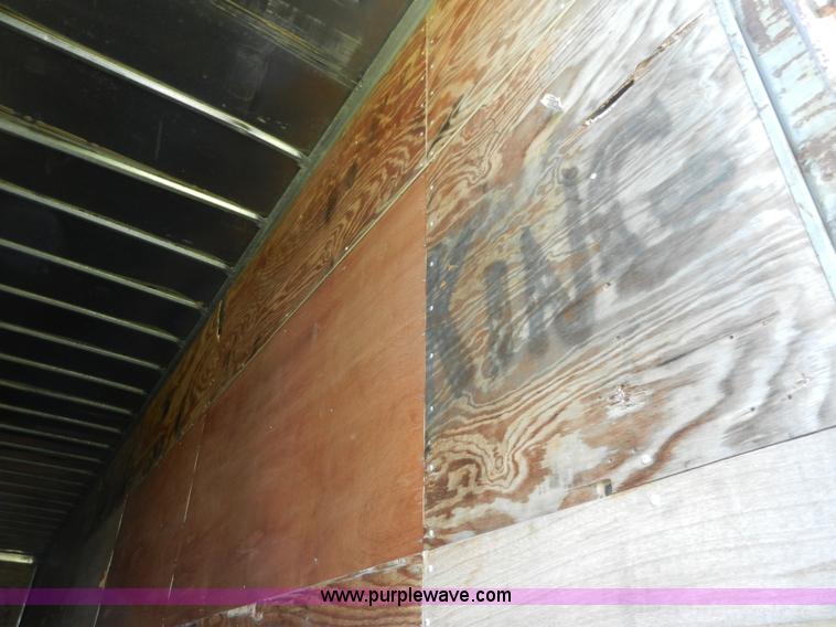 image for item H3072 1990 Fruehauf 53' dry van trailer