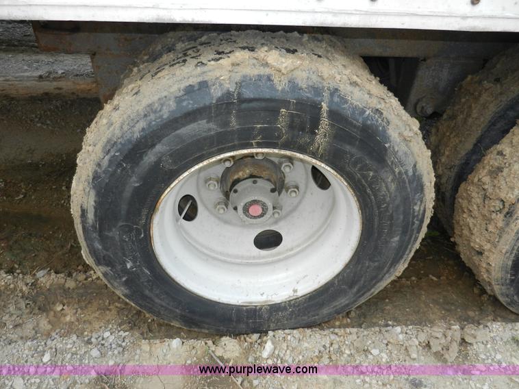 image for item H3073 1995 Wabash 53' dry van trailer