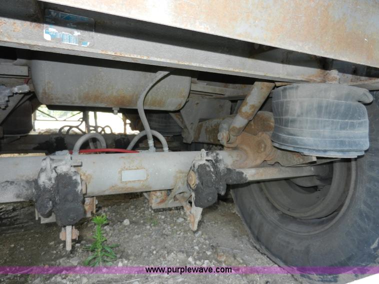 image for item H3073 1995 Wabash 53' dry van trailer