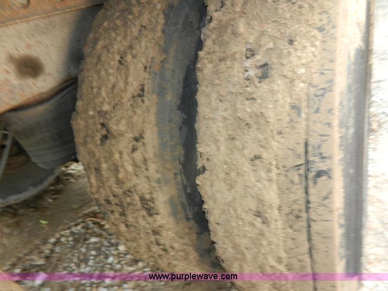 image for item H3073 1995 Wabash 53' dry van trailer