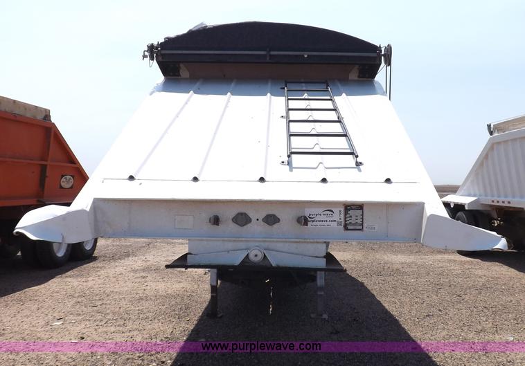 image for item H7006 2007 CTS BDT-40 belly dump trailer