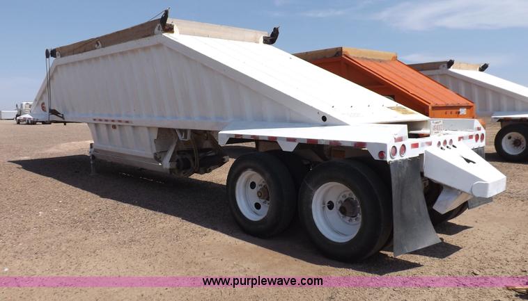 image for item H7006 2007 CTS BDT-40 belly dump trailer