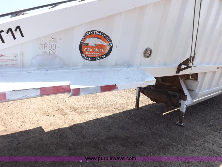 image for item H7008 2007 CTS BDT-40 belly dump trailer