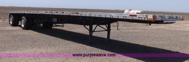 image for item H7009 1995 Transcraft flatbed trailer
