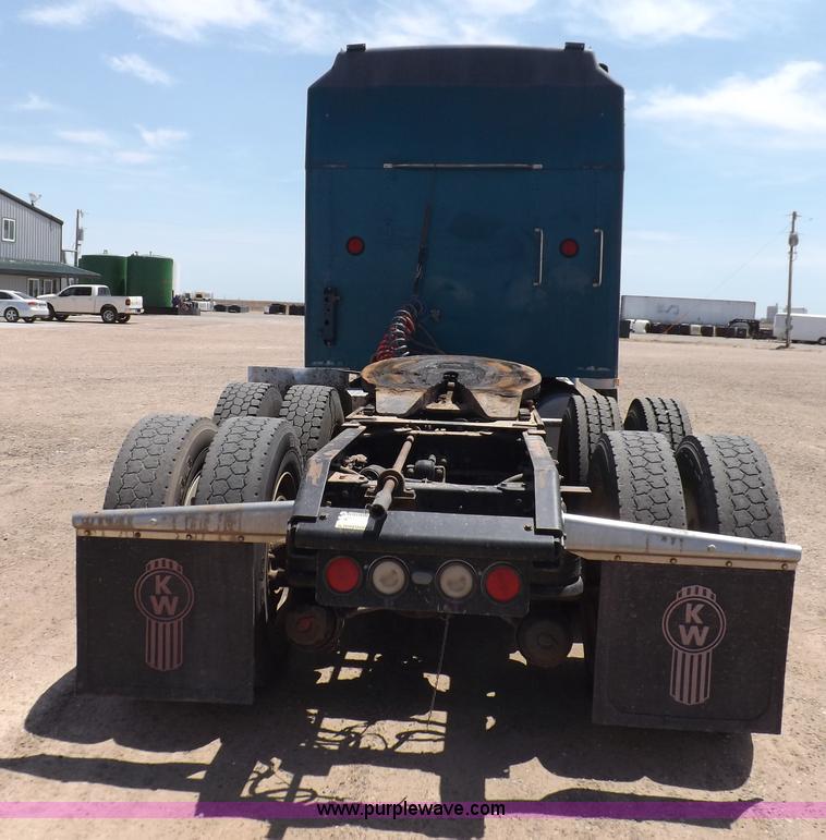 image for item H7013 1995 Kenworth W900 semi truck