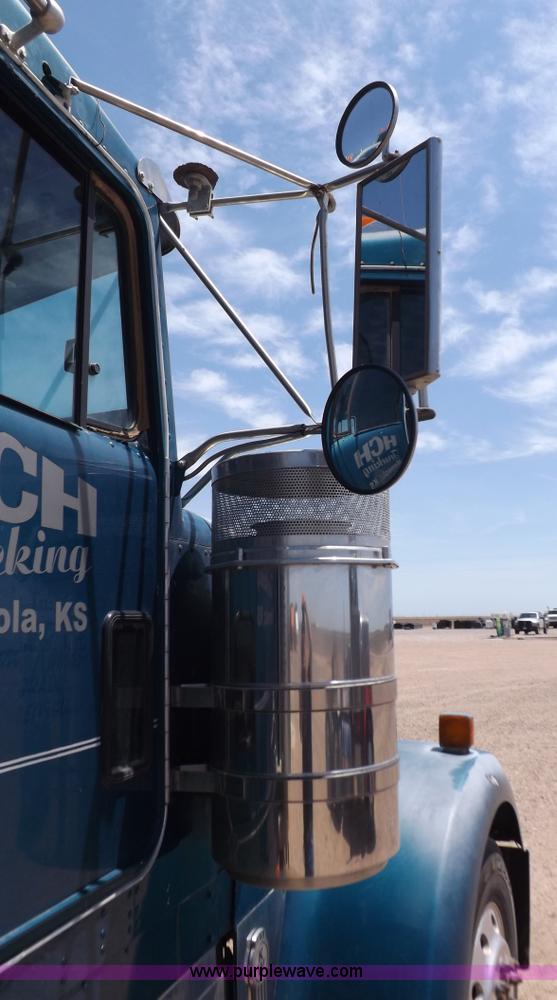 image for item H7013 1995 Kenworth W900 semi truck