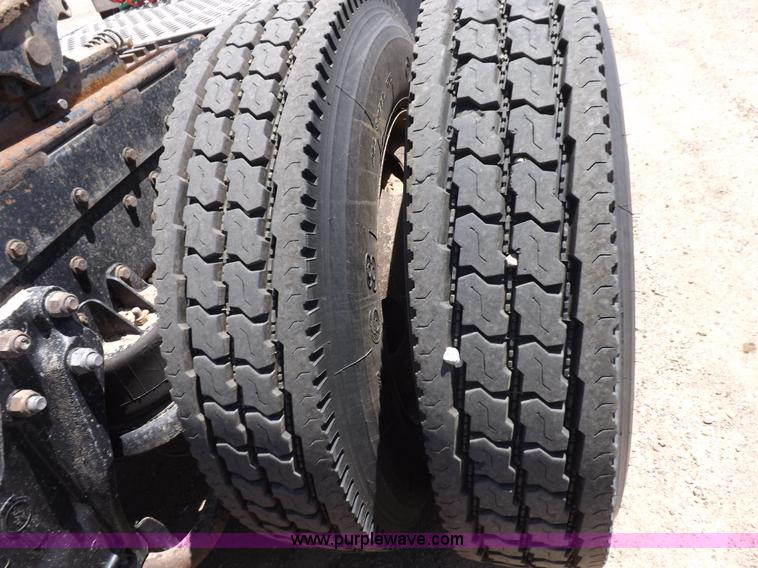 image for item H7013 1995 Kenworth W900 semi truck