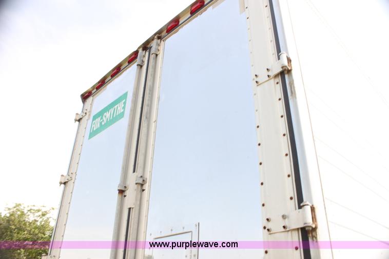 image for item H7435 1996 Wabash reefer trailer