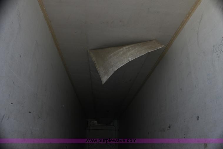 image for item H7435 1996 Wabash reefer trailer