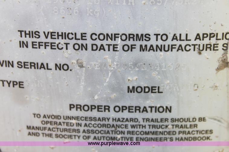 image for item H7435 1996 Wabash reefer trailer