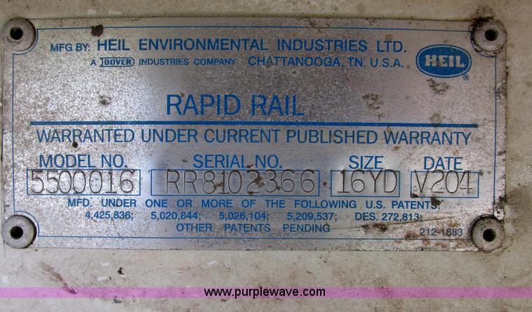 image for item A8534 2004 Heil Rapid Rail refuse truck body