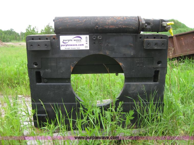 image for item A8539 Rotating carriage